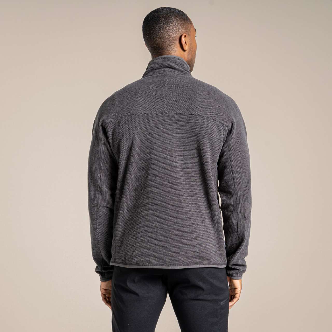 majcoteka:style:CRCEA004:alt:crcea004-2.jpg