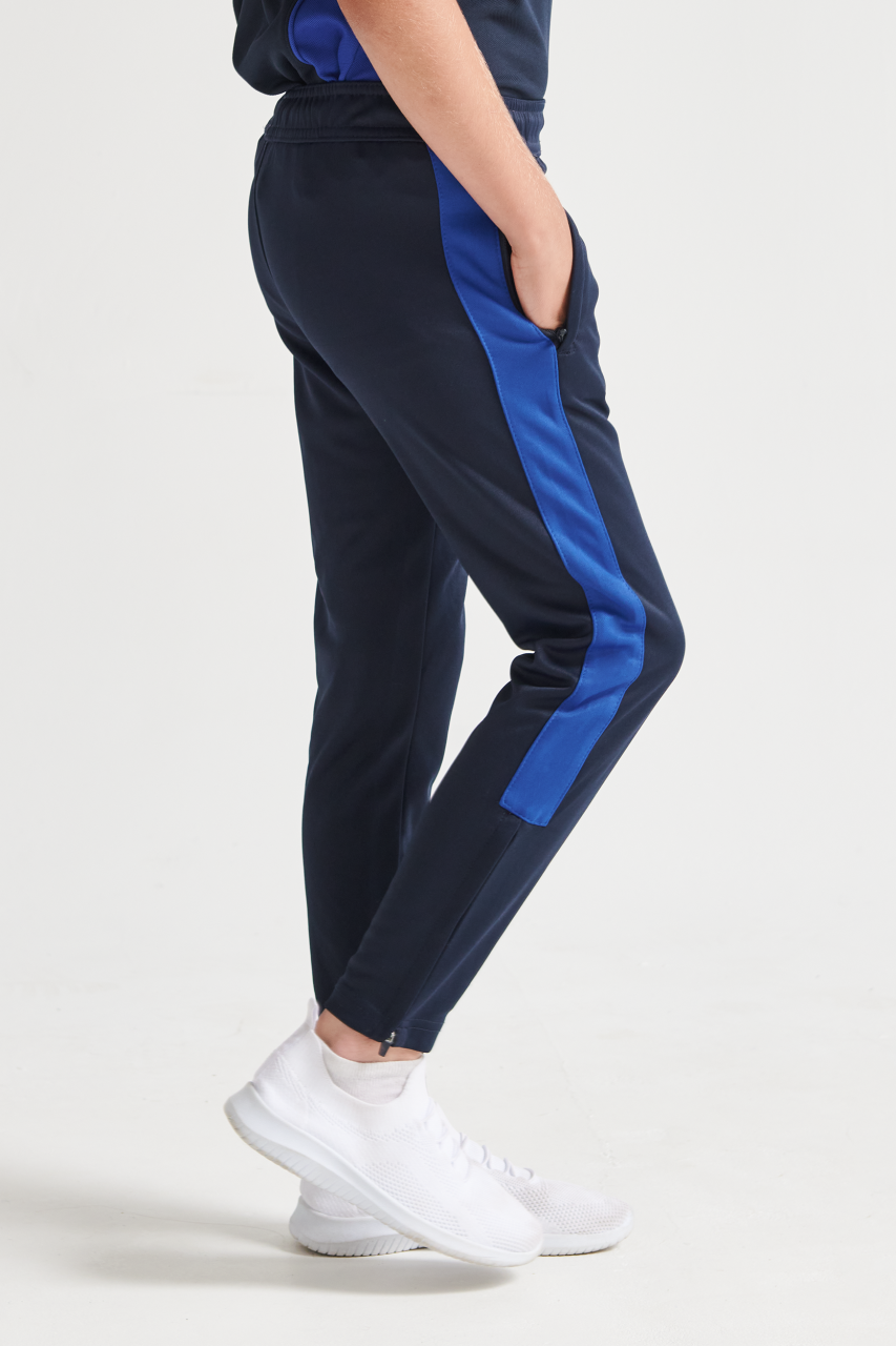 majcoteka:style:FHLV883:main:fhlv883-1.png