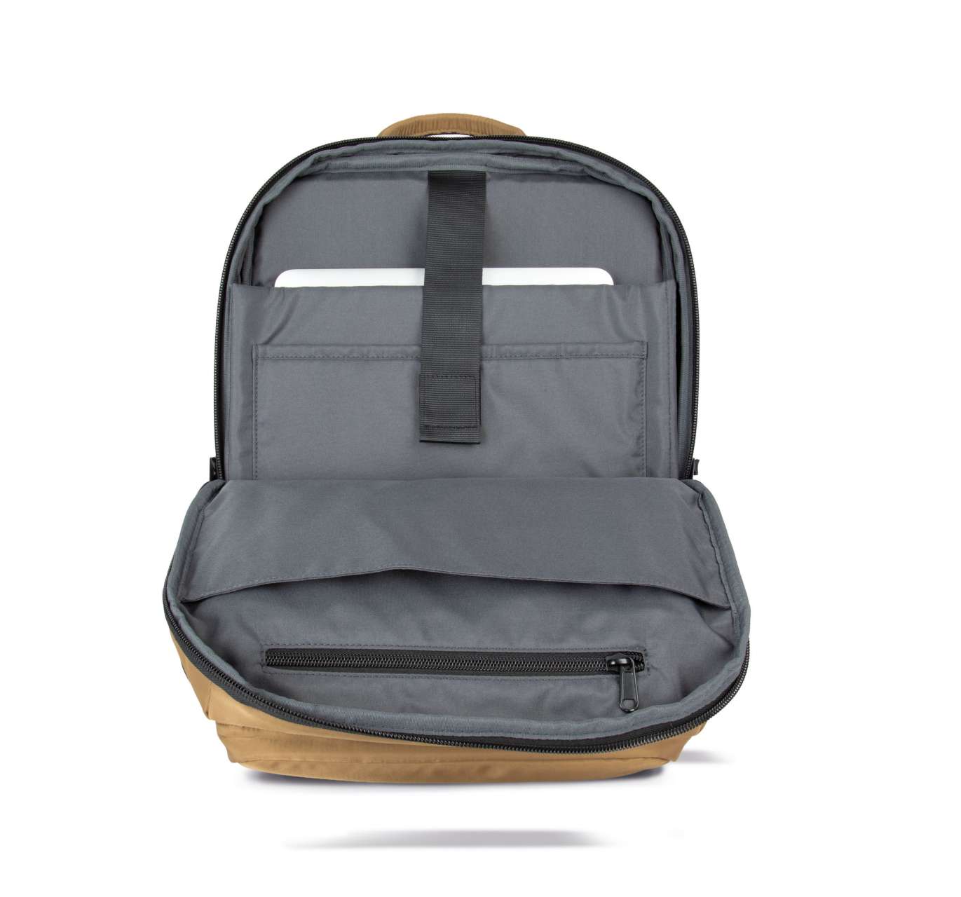 majcoteka:sku:ki0959waca-u:packshot:ki0959-warm_caramel-b2.jpg