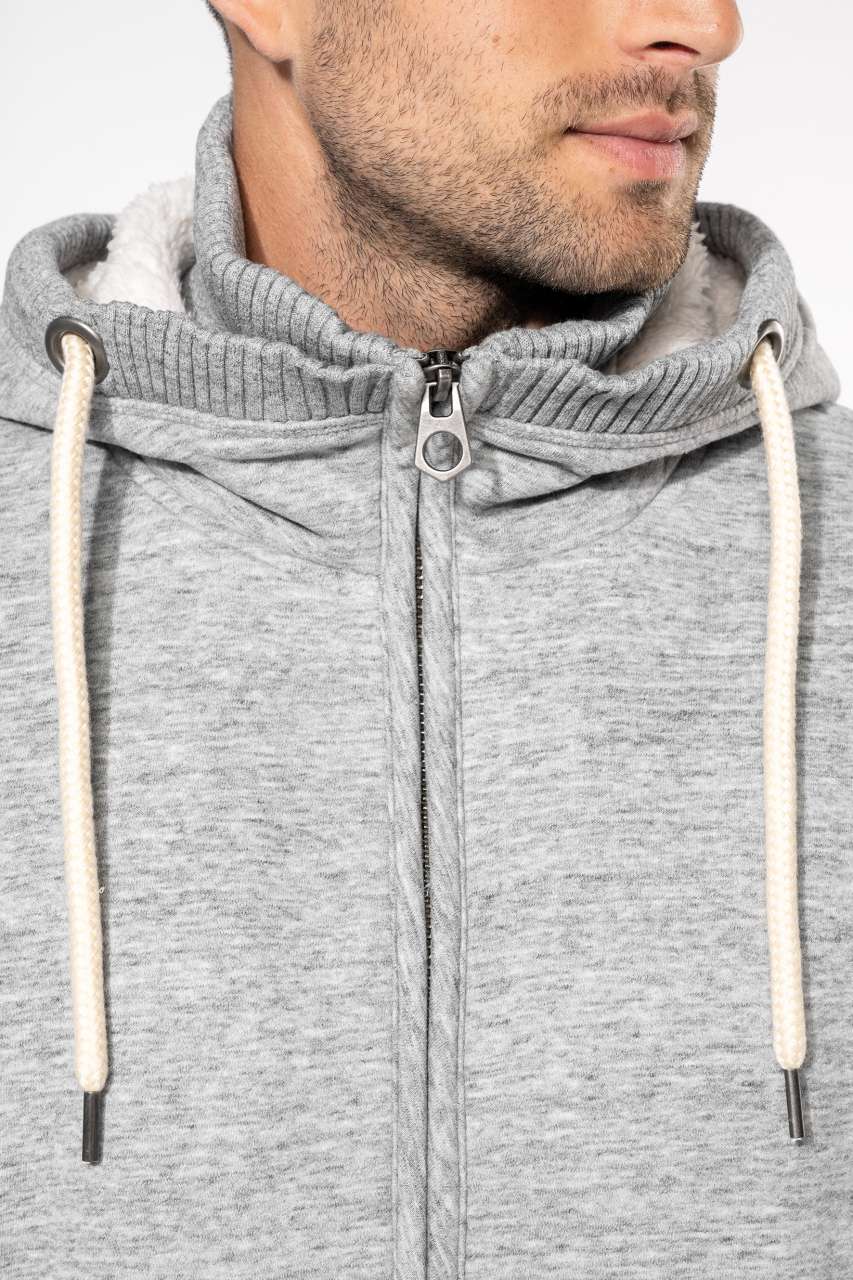 majcoteka:style:KV2312:alt:kv2312-15.jpg