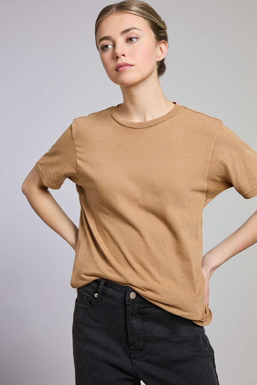 majcoteka:style:LST002:alt:lst002-3.jpg