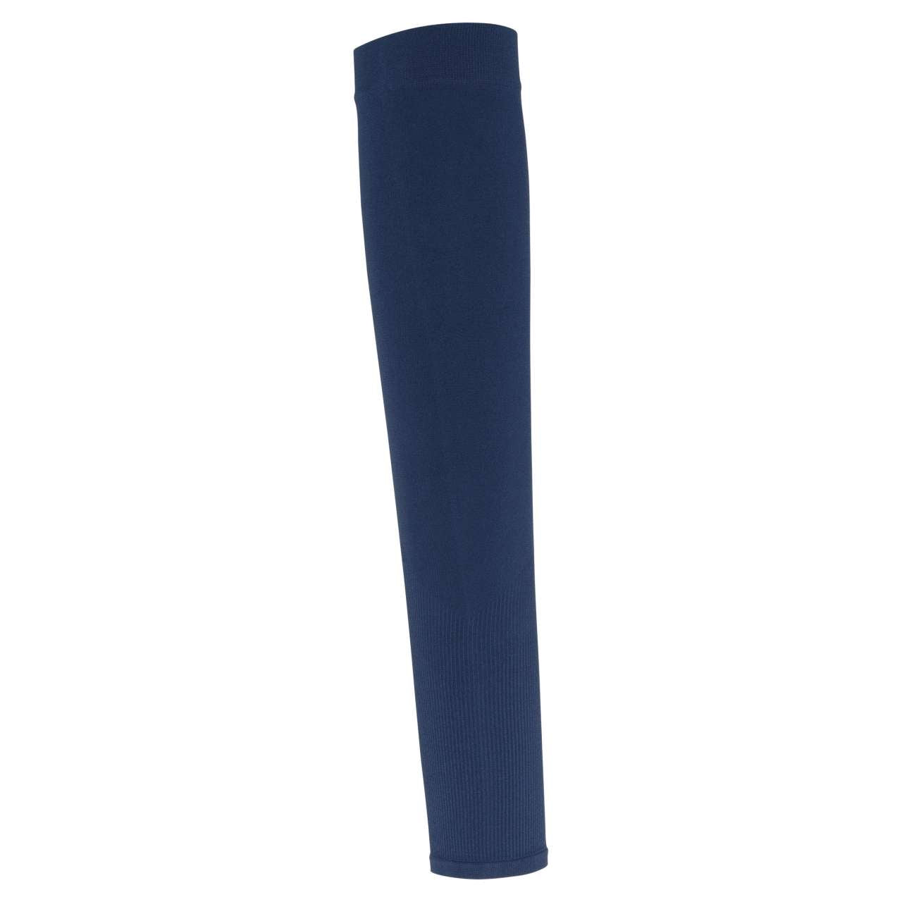 majcoteka:sku:pa032snv-u:color:pa032-sporty_navy-a1.jpg