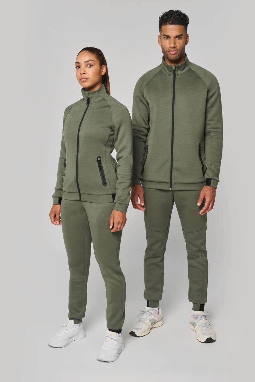 majcoteka:style:PA378:alt:pa378-10.jpg