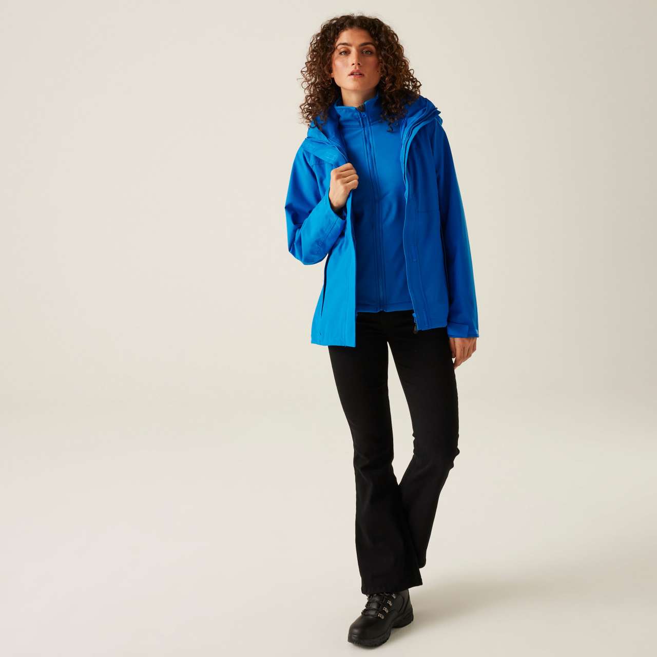 majcoteka:style:RETRA144:alt:retra144-5.jpg