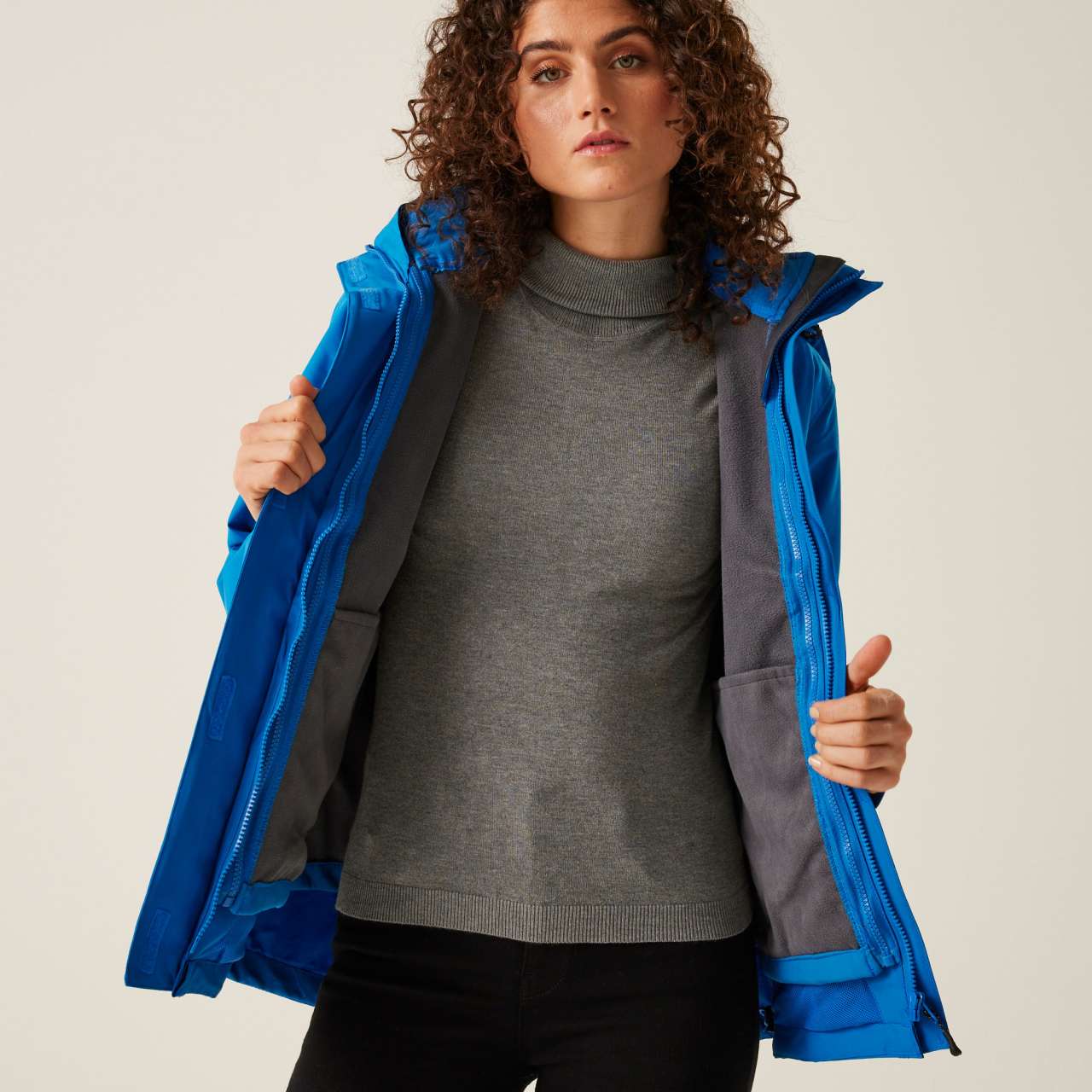 majcoteka:style:RETRA144:alt:retra144-6.jpg