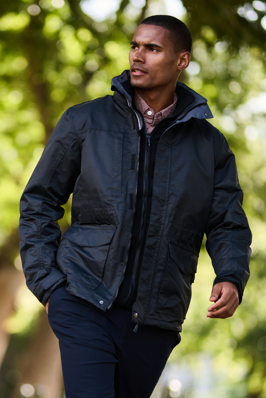 majcoteka:style:RETRA147:main:retra147-1.png