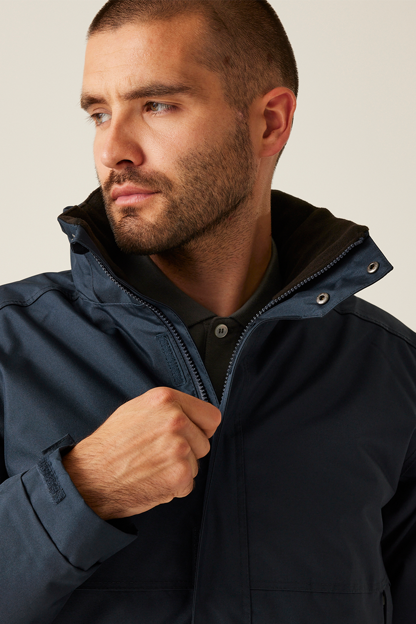 majcoteka:style:RETRA221:alt:retra221-2.png