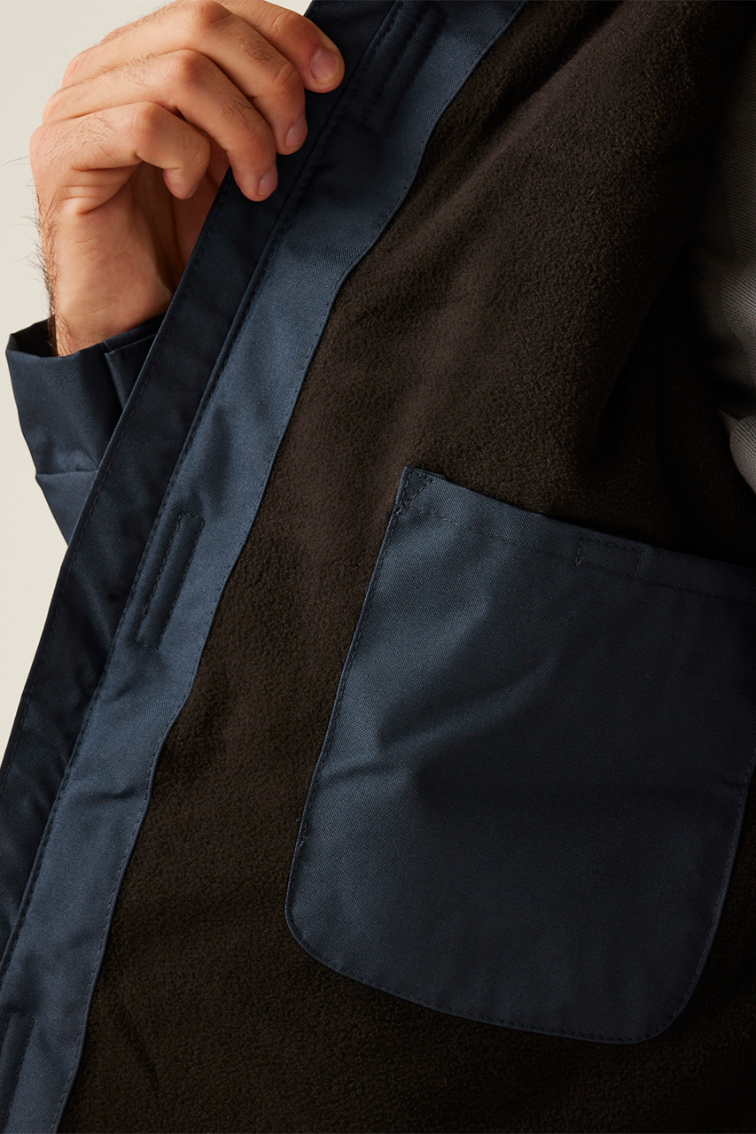 majcoteka:style:RETRA221:alt:retra221-3.png