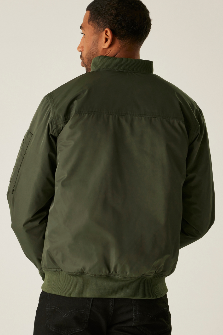 majcoteka:style:RETRA255:alt:retra255-6.png