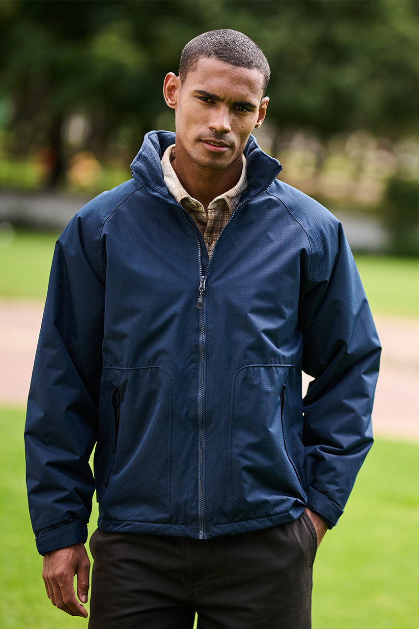 majcoteka:style:RETRA301:main:retra301-1.png