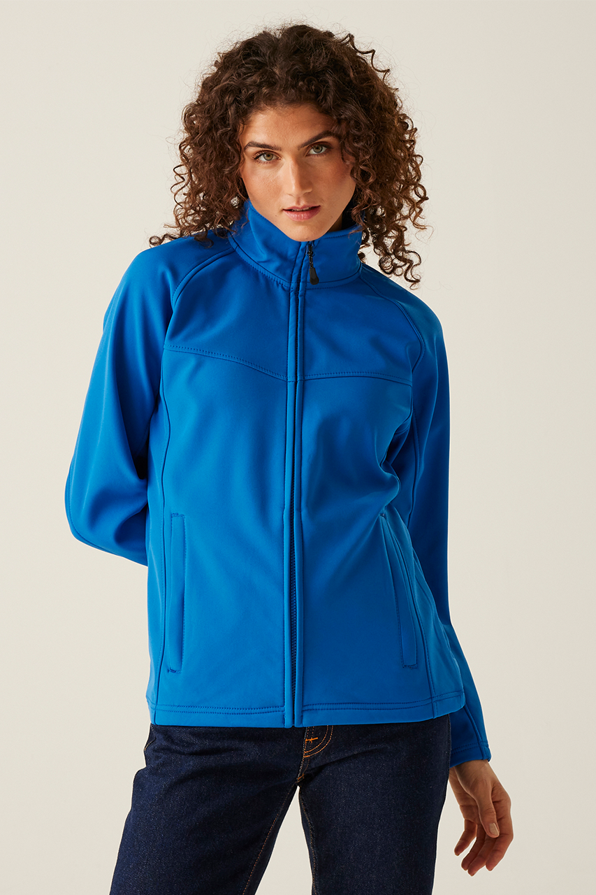 majcoteka:style:RETRA645:main:retra645-1.png