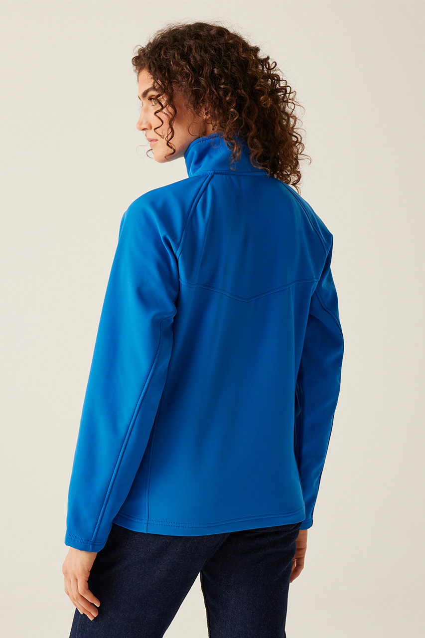 majcoteka:style:RETRA645:alt:retra645-3.png