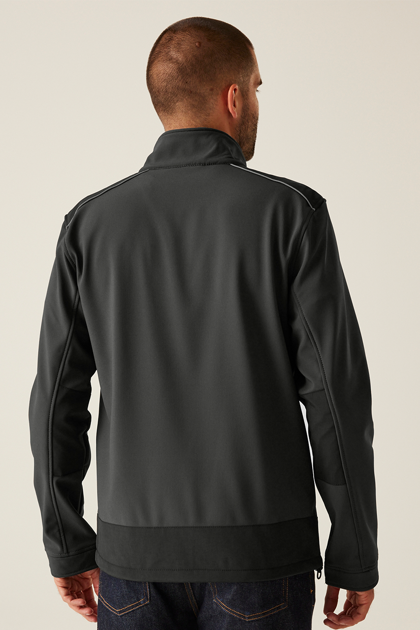 majcoteka:style:RETRA651:alt:retra651-4.png