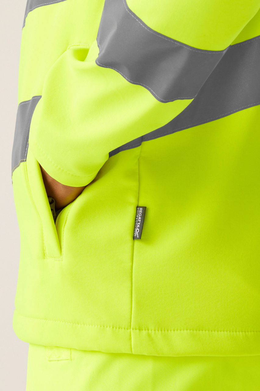 majcoteka:style:RETRA712:alt:retra712-9.png