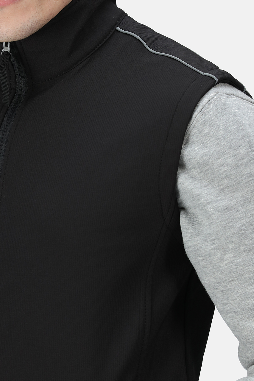 majcoteka:style:RETRA813:alt:retra813-2.png
