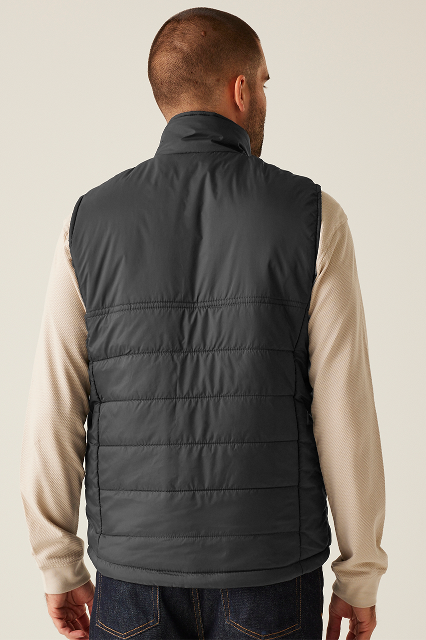 majcoteka:style:RETRA831:alt:retra831-5.png