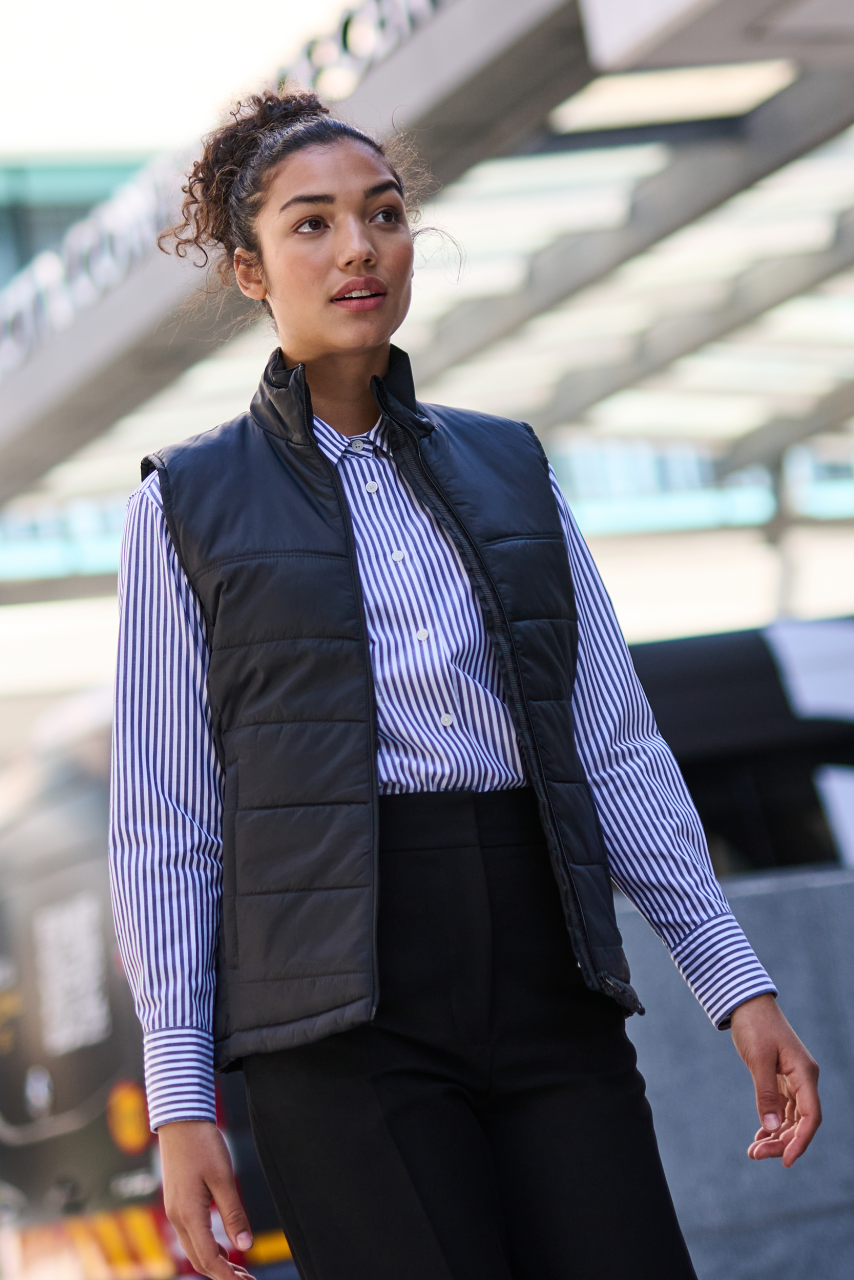 majcoteka:style:RETRA832:alt:retra832-1.png