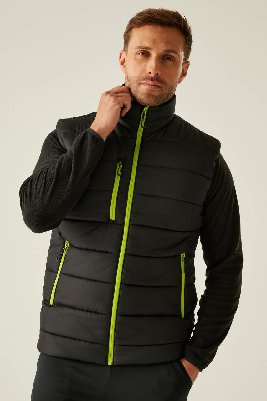 majcoteka:style:RETRA892:main:retra892-2.png
