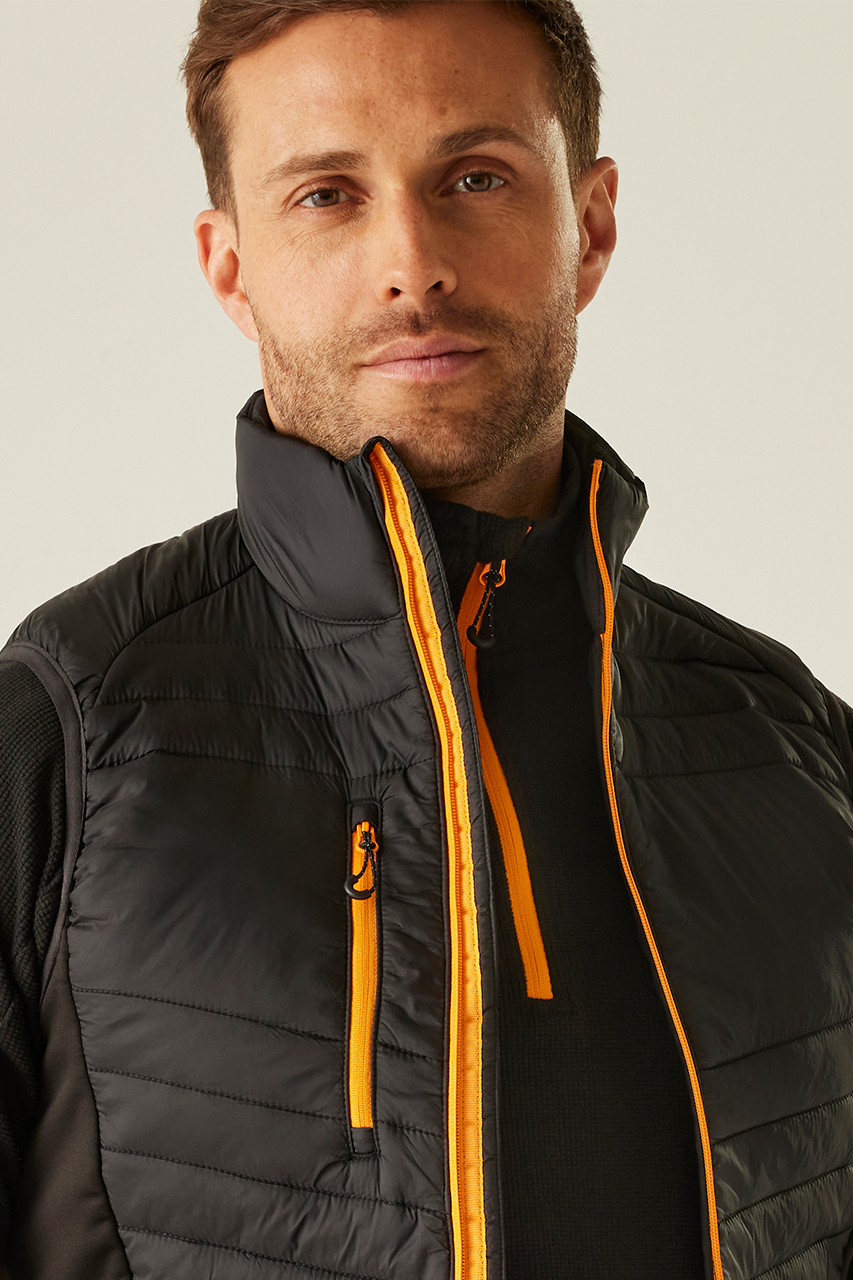 majcoteka:style:RETRA894:alt:retra894-3.png