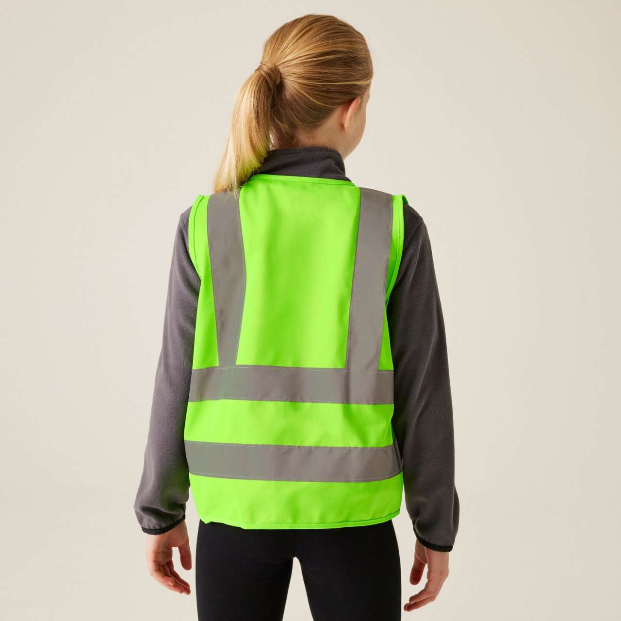 majcoteka:style:RETRS250:alt:retrs250-2.jpg