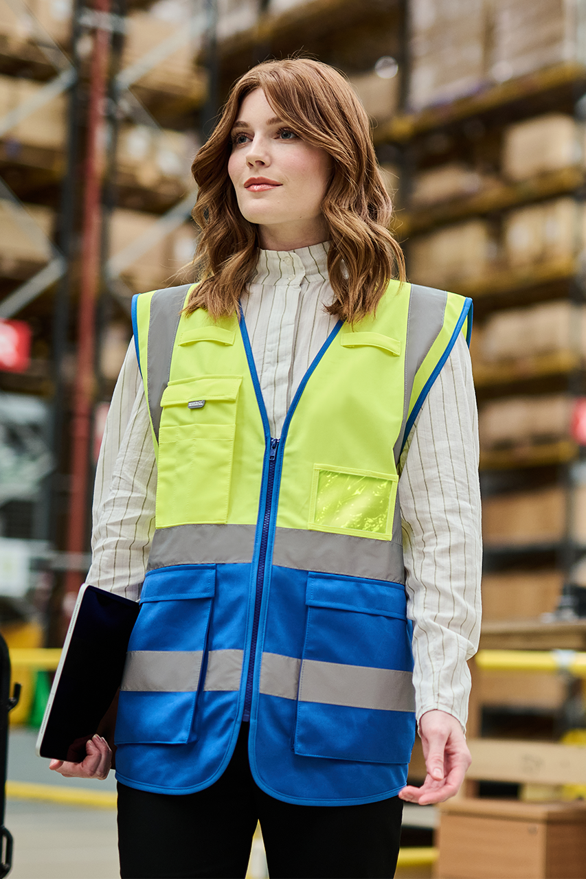 majcoteka:style:RETRS251:alt:retrs251-2.png