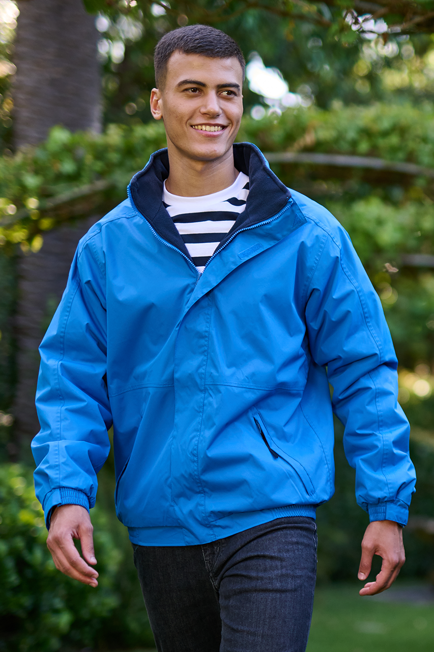 majcoteka:style:RETRW297:main:retrw297-1.png
