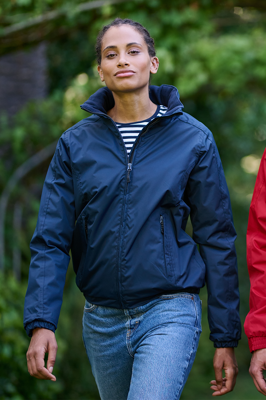 majcoteka:style:RETRW298:main:retrw298-1.png